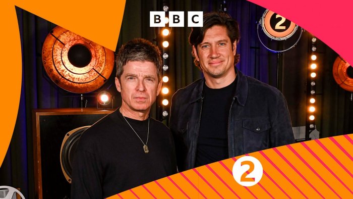 Noel Gallagher's High Flying Birds - Radio 2 Piano Room ALT2